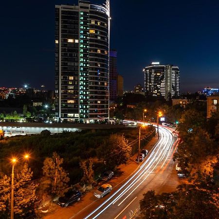 1 Bedroom Apart Near Metro Pecherska Kijów Zewnętrze zdjęcie