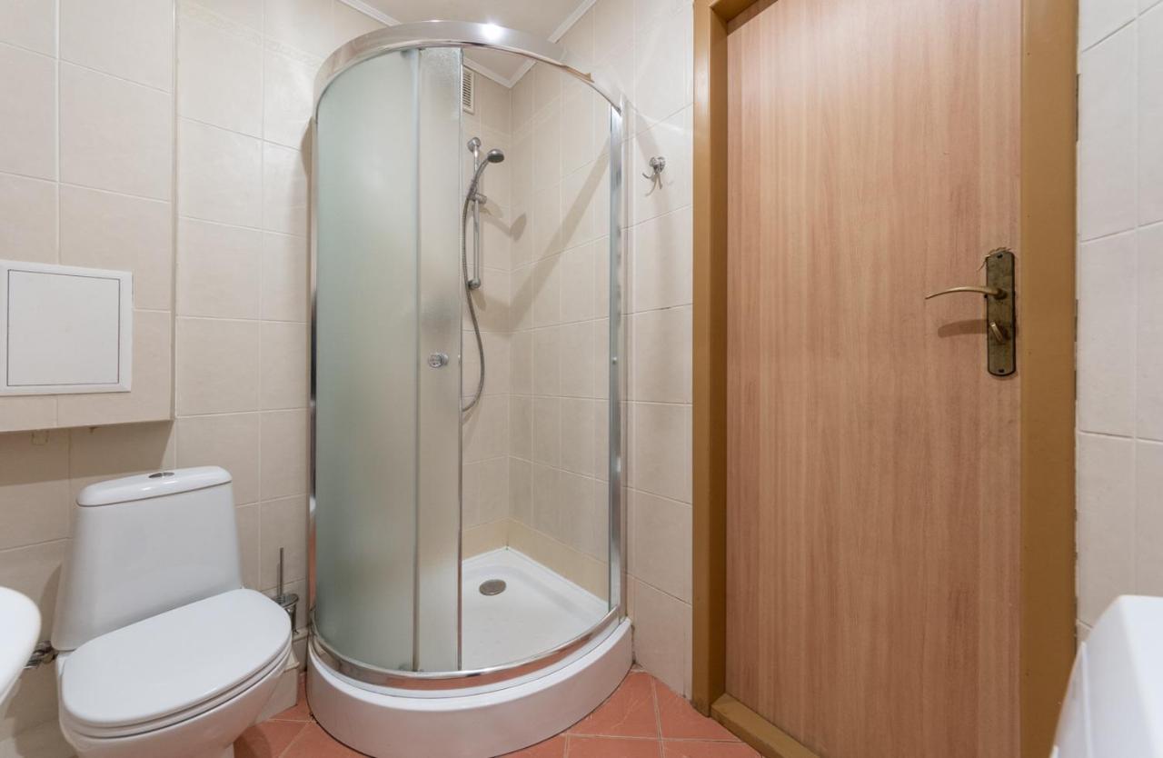 1 Bedroom Apart Near Metro Pecherska Kijów Zewnętrze zdjęcie